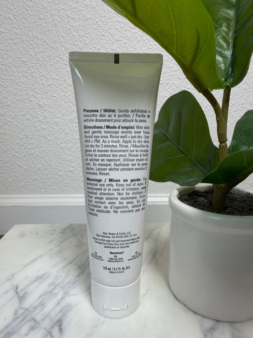 Rodan + Fields REDEFINE Daily Clay Cleanser - Picture 3 of 4